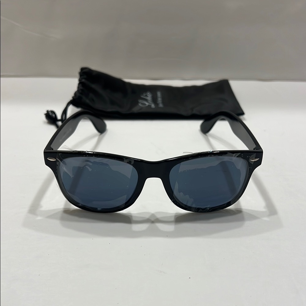 Stylish Black Sunglasses